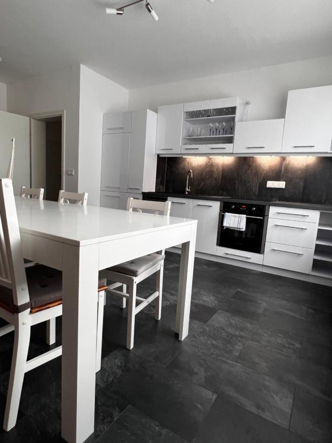 Ferienwohnung Zum Scheibe-See Хойерсверда Екстериор снимка